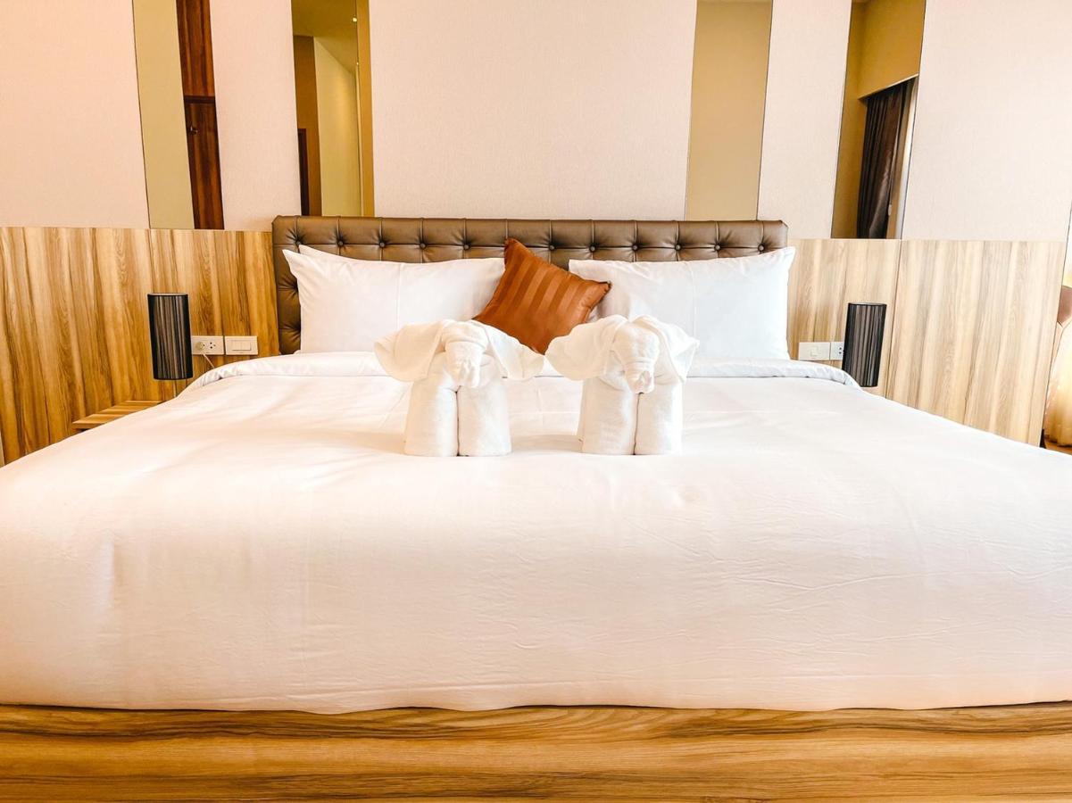Sukruethai Hotel Chiang Mai - โรงแรมสุขฤทัย เชียงใหม่ Εξωτερικό φωτογραφία